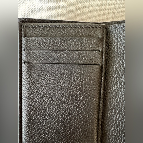 Louis Vuitton MyLockMe Compact Wallet - Picture 10 of 16